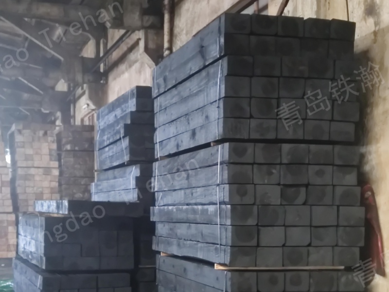 High quality pine anti-corrosion rail sleepers