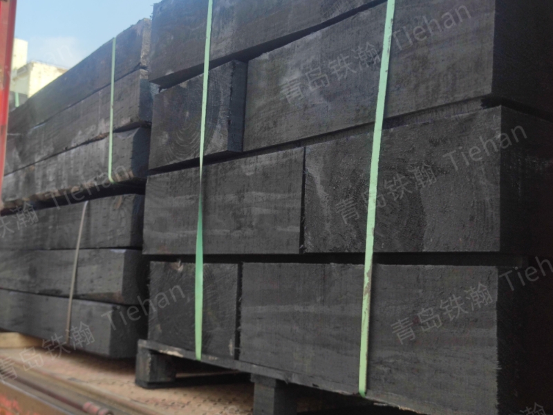Are garden sleepers the same as those used on train tracks