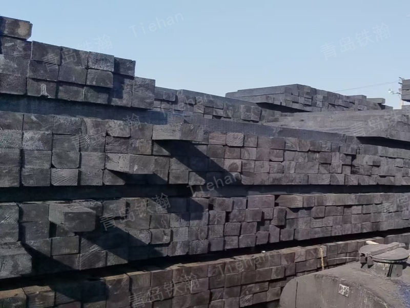 Sleepers can be used as sleepers, but sleepers may not necessarily be used as sleepers