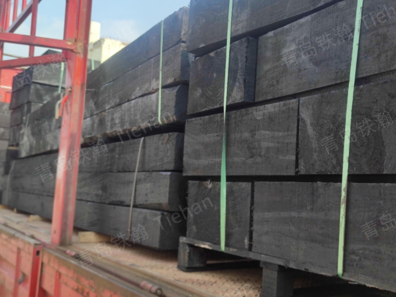 Carry with the car - anti-corrosion sleepers have advantages that cement sleepers cannot match