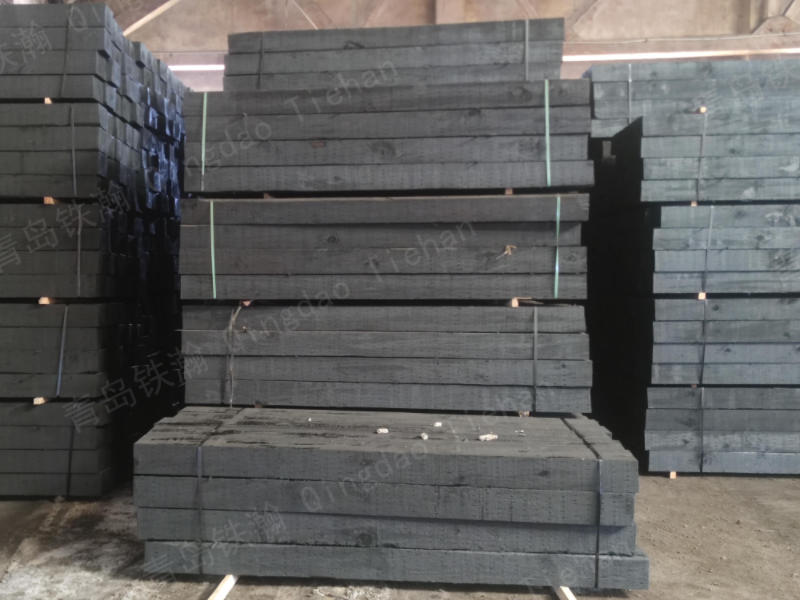 Wooden railway sleepers - advantages of renewable resources