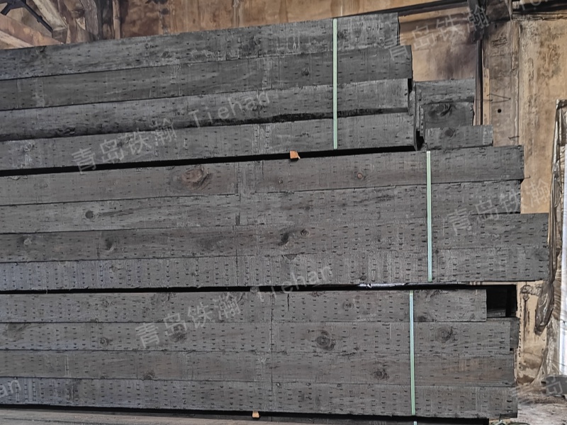 Anti corrosion sleepers are made of wood, but not just wood