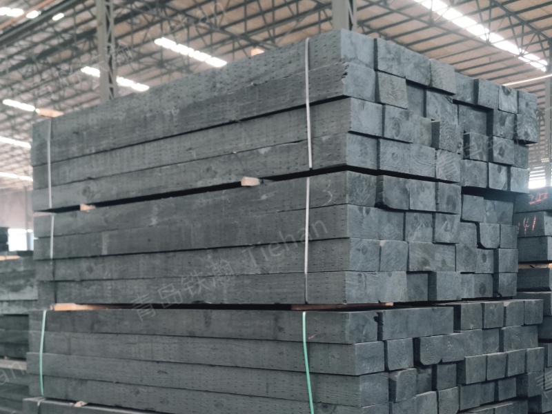 Special molecules in anti-corrosion wood - railway anti-corrosion sleepers