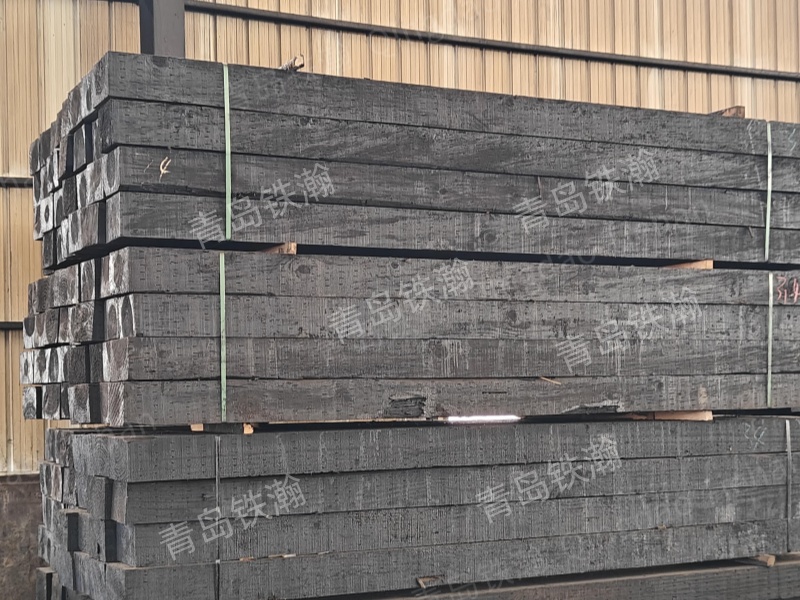 Wood that can't be chewed by insects and ants: railway anti-corrosion sleepers